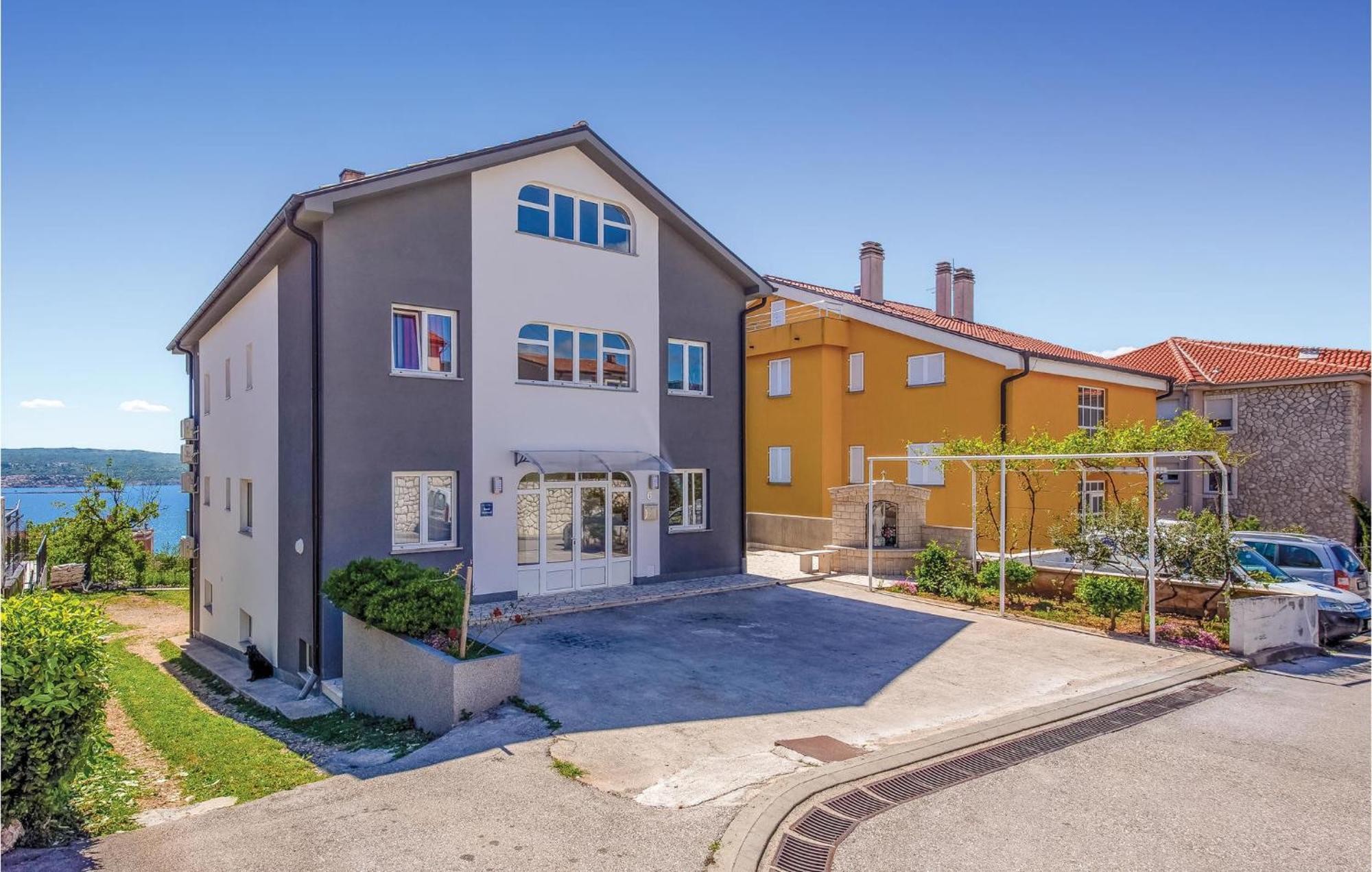 Nice Apartment In Crikvenica With House Sea View Dış mekan fotoğraf